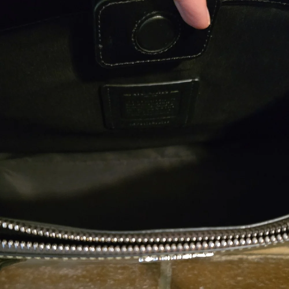 COACH Nina Tote Bag Leather Green - Picture 4 of 9